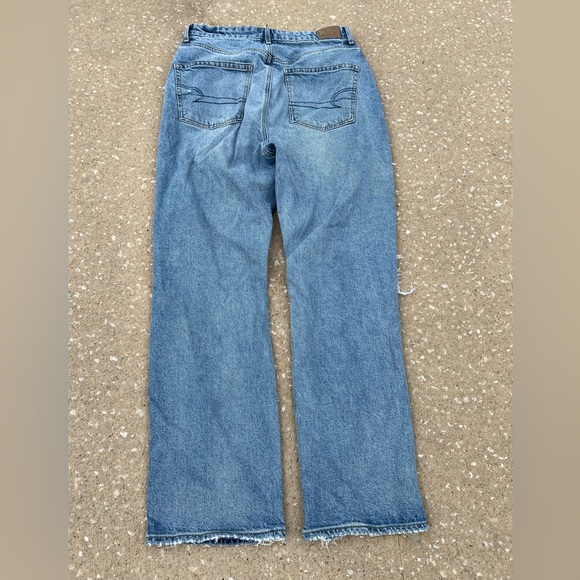 american eagle ripped jeans - Picture 3 of 3
